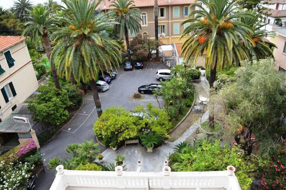 Hotel Morandi Санремо Экстерьер фото